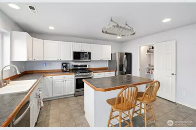 18412 95th Avenue Ct E, Puyallup, WA 98375 - Photo 6