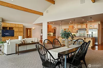 8151 E Seaview Drive, Port Orchard, WA 98366 - Photo 14
