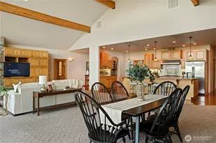 8151 E Seaview Dr, Port Orchard, WA 98366 - Photo 14