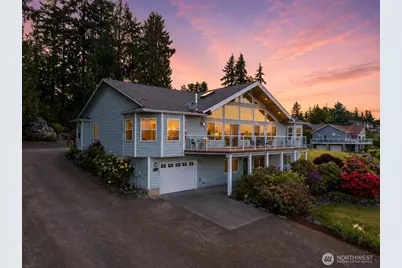 8151 E Seaview Drive, Port Orchard, WA 98366 - Photo 4
