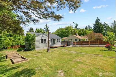 307 4th Street, Steilacoom, WA 98388 - Photo 2