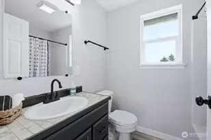 313 E 52nd St, Tacoma, WA 98404 - Photo 24