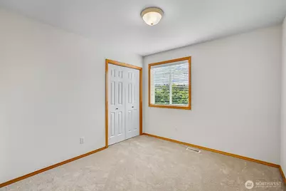 18410 11th Drive SE, Bothell, WA 98012 - Photo 24