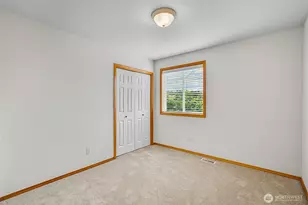 18410 11th Dr SE, Bothell, WA 98012 - Photo 24