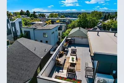 1919 A 9th Avenue W, Seattle, WA 98119 - Photo 24