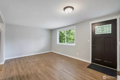 726 109th Street SE, Everett, WA 98208 - Photo 6