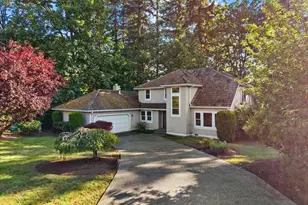 8561 135th Ave SE, Newcastle, WA 98059 - Photo 1