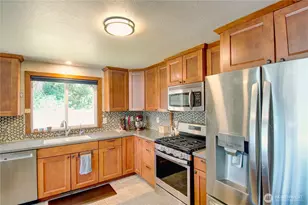 1054 NE Pennington Loop, Coupeville, WA 98239 - Photo 8