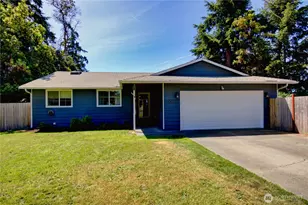 1054 NE Pennington Loop, Coupeville, WA 98239 - Photo 2