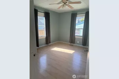 1509 Everett Street, Sumner, WA 98390 - Photo 6