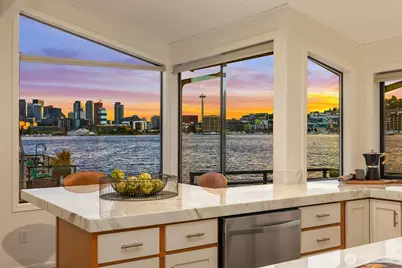 2031 Fairview Avenue E #H, Seattle, WA 98102 - Photo 2