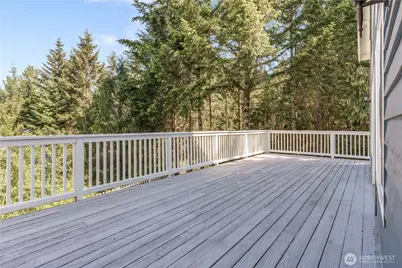 110 E Glacier Crest Road, Grapeview, WA 98546 - Photo 2