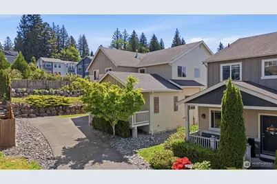 14324 266th Circle NE, Duvall, WA 98019 - Photo 2