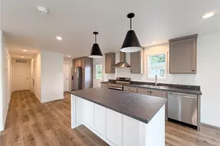 411 N 5th St, Toledo, WA 98591 - Photo 8