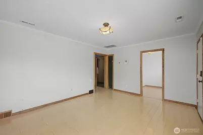717 E Highland Dr, Arlington, WA 98223 - Photo 10