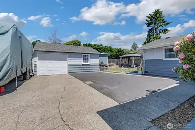 1309 99th Street E, Tacoma, WA 98445 - Photo 6