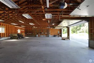 32010 71st Ave Ct E, Eatonville, WA 98328 - Photo 38