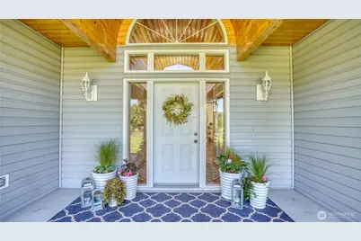 32010 71st Avenue Ct E, Eatonville, WA 98328 - Photo 2