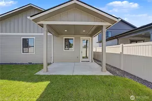 557 S Perry Ave, East Wenatchee, WA 98802 - Photo 18