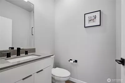 22615 69th Place W, Mountlake Terrace, WA 98043 - Photo 18