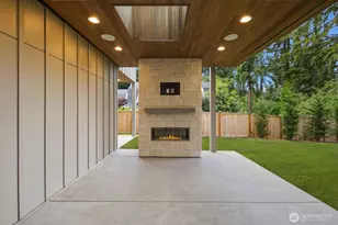 2202 102nd Pl SE, Bellevue, WA 98004 - Photo 12
