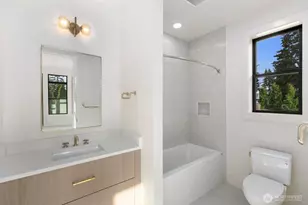 2202 102nd Pl SE, Bellevue, WA 98004 - Photo 30