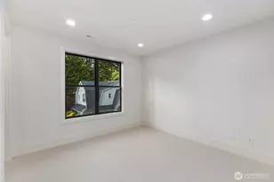 2202 102nd Pl SE, Bellevue, WA 98004 - Photo 32