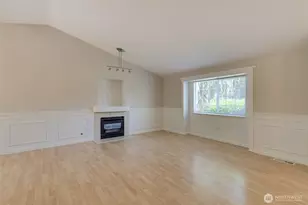 17310 Redhawk Dr, Arlington, WA 98223 - Photo 4