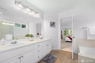 22526 SE 12th Pl, Sammamish, WA 98075 - Photo 24