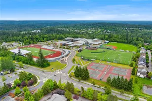 22526 SE 12th Pl, Sammamish, WA 98075 - Photo 38