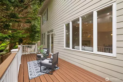 22526 SE 12th Place, Sammamish, WA 98075 - Photo 32