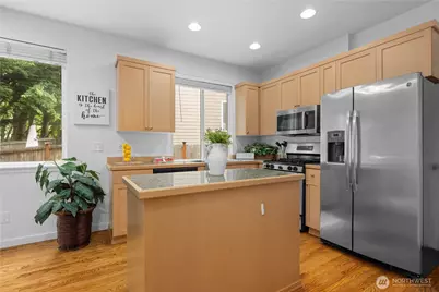 22526 SE 12th Place, Sammamish, WA 98075 - Photo 16