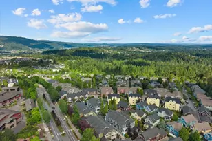 1867 NE Kenyon Ct, Issaquah, WA 98029 - Photo 32