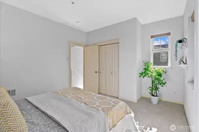 1867 NE Kenyon Court, Issaquah, WA 98029 - Photo 22