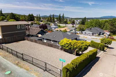 701 37th Street, Anacortes, WA 98221 - Photo 26