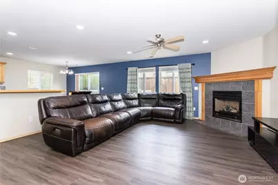 324 Kirkland Place SE, Renton, WA 98056 - Photo 4