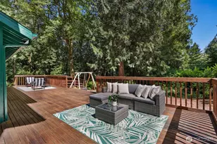 6955 NE Hidden Cove Rd, Bainbridge Island, WA 98110 - Photo 20