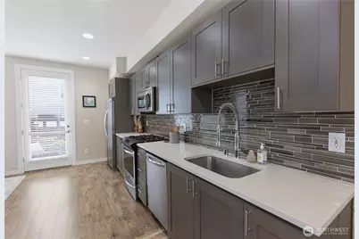 3619 Courtland Pl S #C, Seattle, WA 98144 - Photo 6