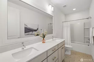 27066 Smt Pk Wy SE, Maple Valley, WA 98038 - Photo 20