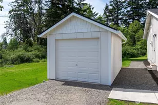 1313 Corona Ave, Port Townsend, WA 98368 - Photo 2