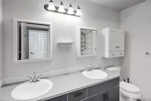 12530 Admiralty Way, Everett, WA 98204 - Photo 8