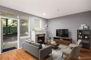 12530 Admiralty Way, Everett, WA 98204 - Photo 2