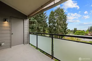 11226 NE 68th St, Kirkland, WA 98033 - Photo 18