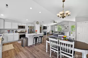 20312 Christie Pl, Burlington, WA 98233 - Photo 12