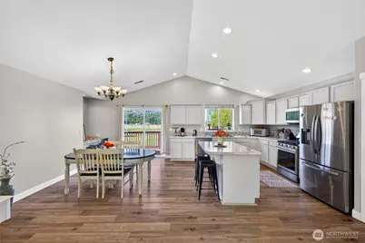 20312 Christie Place, Burlington, WA 98233 - Photo 14