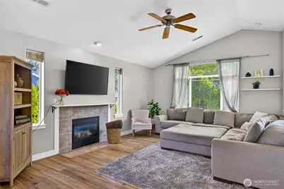 20312 Christie Place, Burlington, WA 98233 - Photo 16