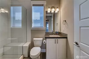 20819 9th Pl W, Lynnwood, WA 98036 - Photo 4
