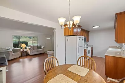 1127 12th Avenue SE, Puyallup, WA 98372 - Photo 4