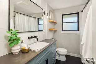 4306 29th Ave W, Seattle, WA 98199 - Photo 16