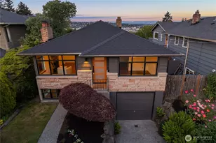 4306 29th Ave W, Seattle, WA 98199 - Photo 2